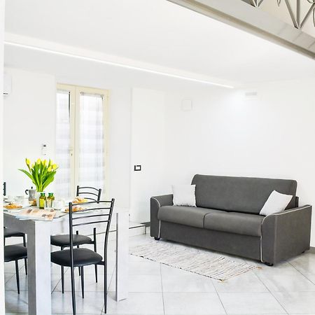 B&B Peonies Castellammare di Stabia Bagian luar foto