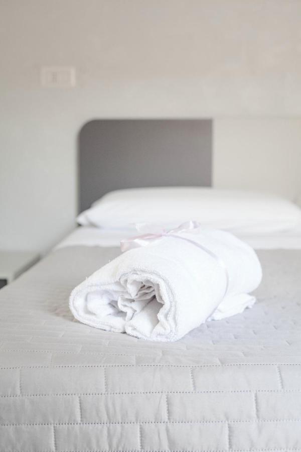 B&B Peonies Castellammare di Stabia Bagian luar foto